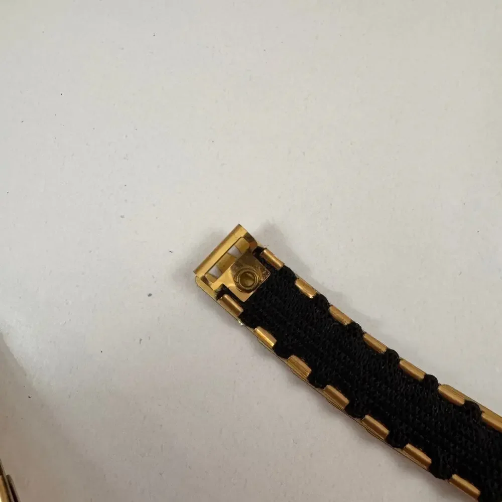 Vintage Women's Elastic Belt Black Gold Tone Dragon Scale Cheetah Brass Buckle